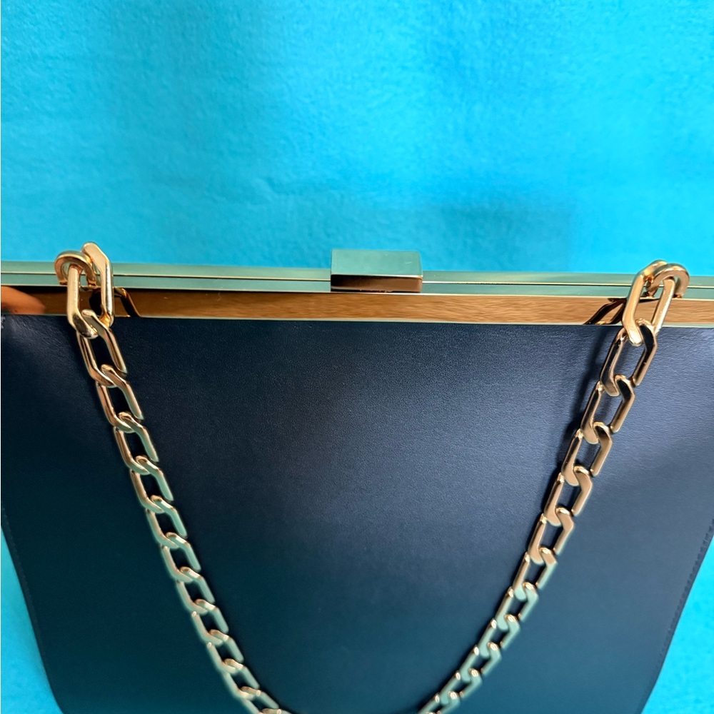 Mansur Gavriel Elegant Chain Bag, made in Italy (New, never worn) - Picture 5 of 13
